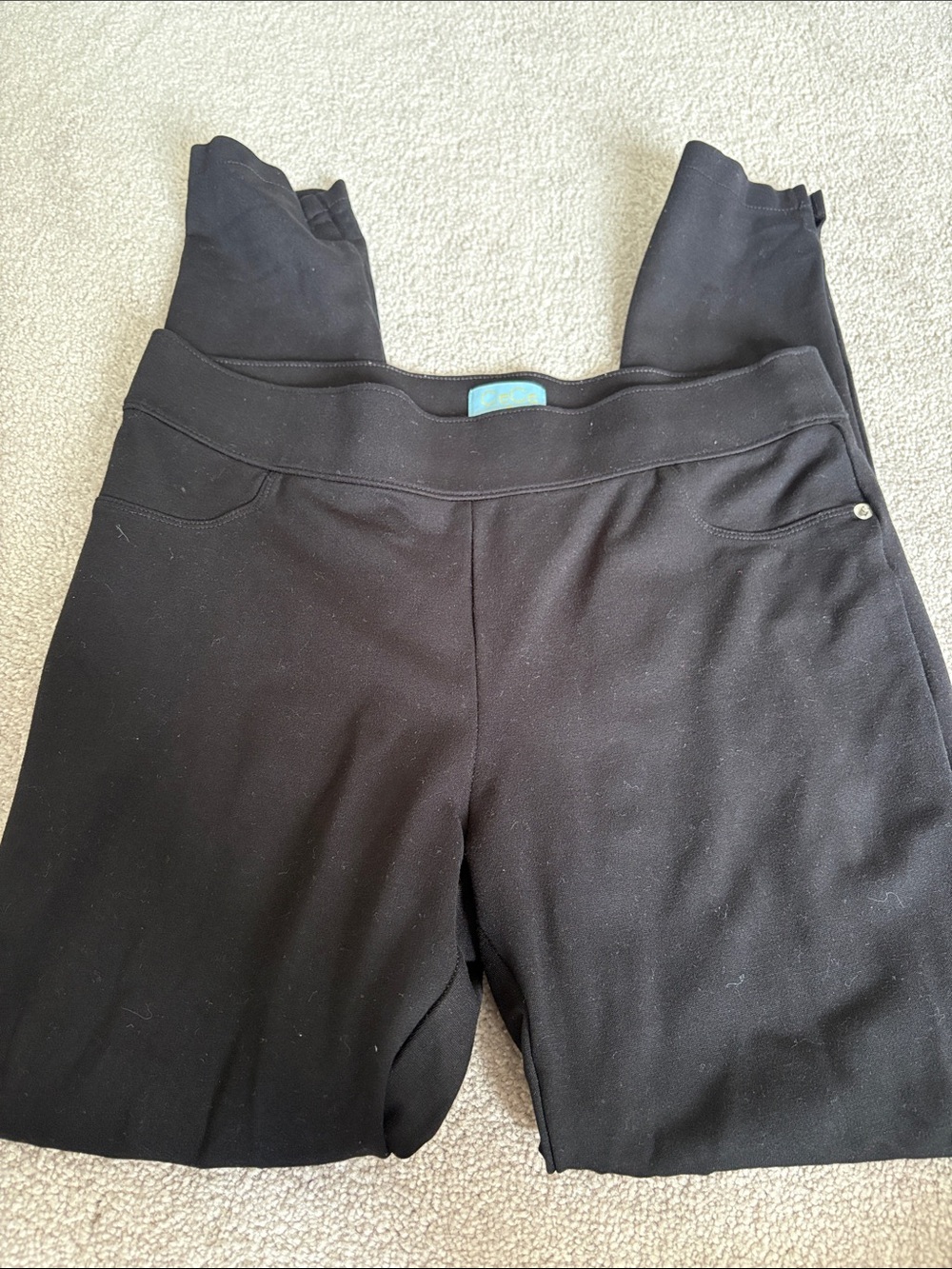 CeCe Black Pull-On Jeggings
